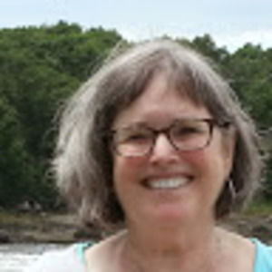 Meet your Posher, Karolyn